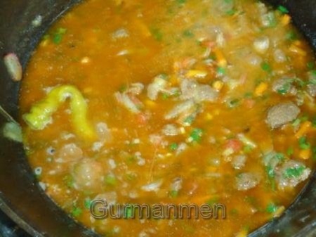 Если жидкости мало, добавим воды.&nbsp;